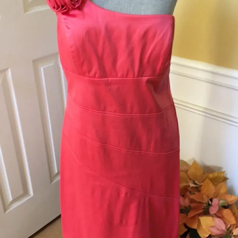 City Triangles One Shoulder Dress - Picture 3 of 8